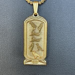 Vintage Gold Toned Egyptian Cartouche Design Pendant Stamped DFA 1981 WILLIAM